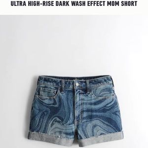Hollister Ultra High-rise dark wash effect Mom short ~ size 7